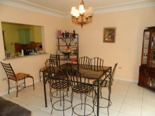 Old Hope Road, Kingston / St. Andrew, Jamaica - Townhouse for Sale